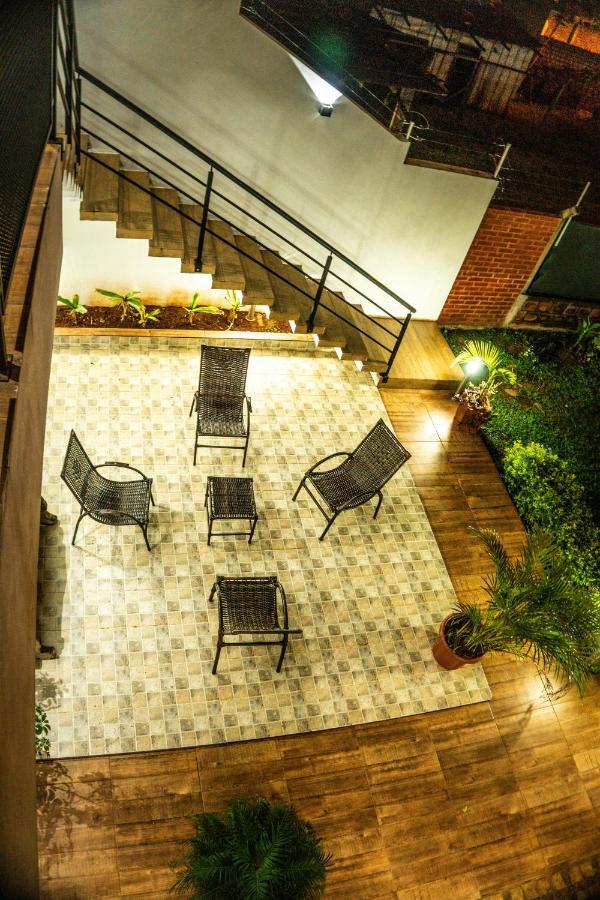 Managua Apart Hotel Puerto Iguazú Exteriör bild